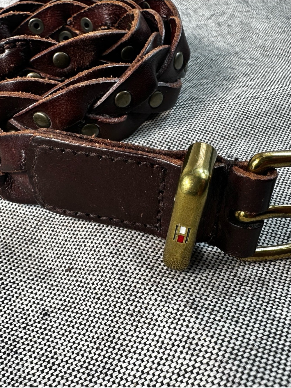 Z22. Tommy Hilfiger Dark Brown Braided Leather Belt with Brass Buckle
